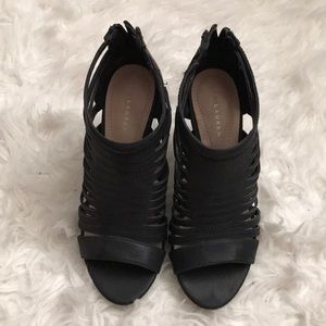 LC Lauren Conrad black cutout heels size 7